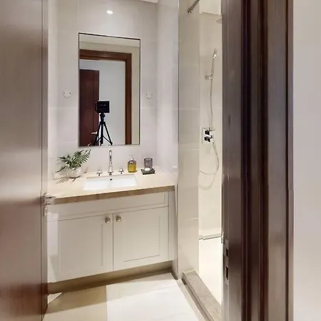 Appartement Opera Grand 3Br With Fountain Views à Dubaï Extérieur photo